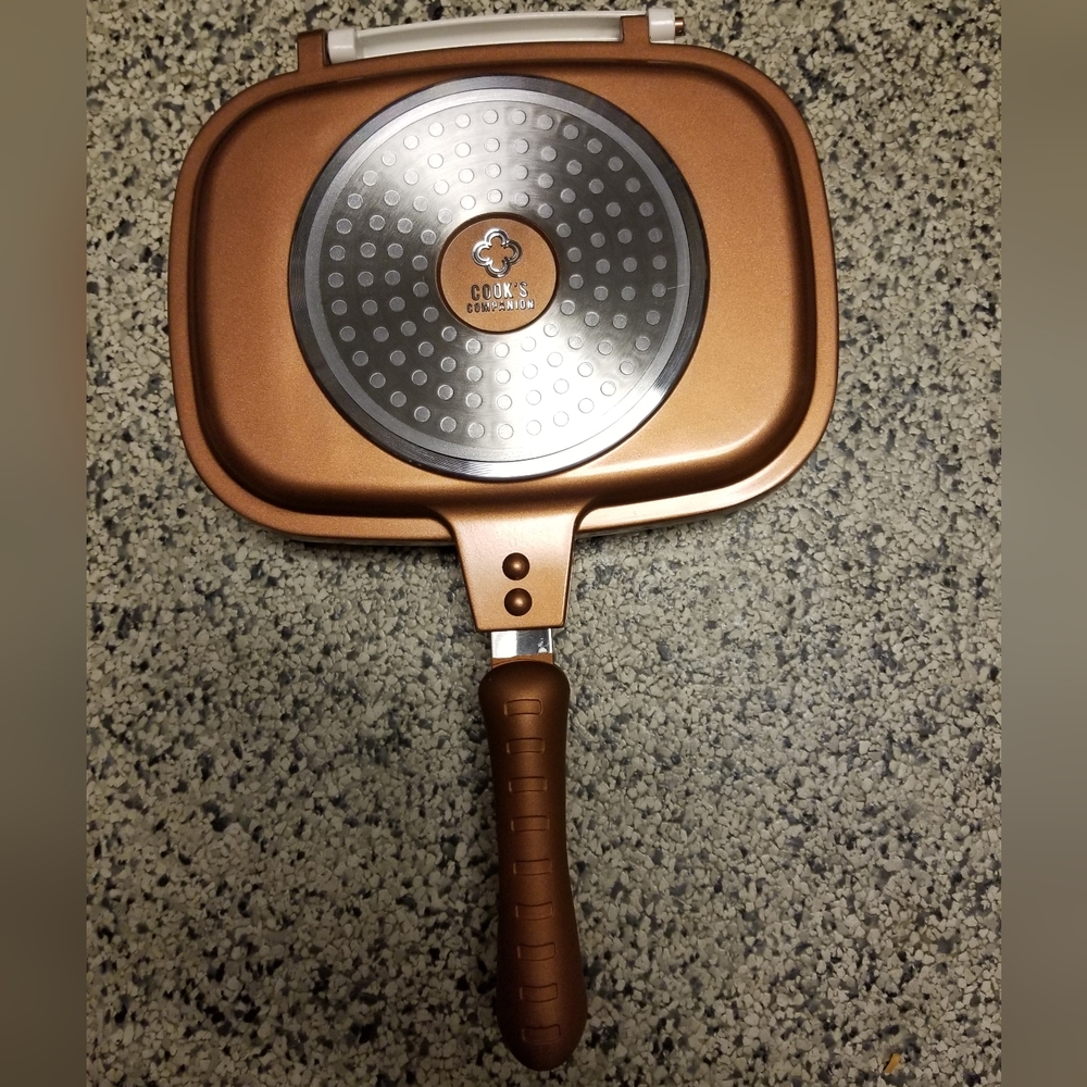 New Copper Cooks Companion flip pan